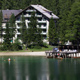 L’Hotel sulla riva del lago di Braies