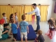 L’assessore Tommasini nel corso della visita alla Scuola dell’infanzia "Airone" di Bolzano