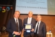 Premio innovazione alla Provincia: Massimo Torresani (al centro) e Roberto Fabbri(a destra) hanno ritirato il premio del Politecnico a Milano