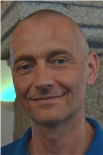 Der Bozner Facharzt für Neurologie und Parkinson-Spezialist, Klaus Seppi. Foto: LPA