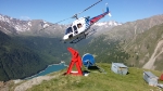 Hoch über dem Vernagter Stausee, in 2300 Metern Höhe wurde die Bergstation der Materialseilbahn zur Sicherung der Hochegglahn errichtet - mit Unterstützung aus der Luft.